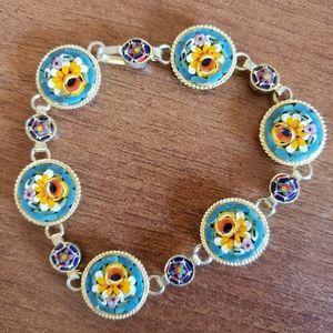 Vintage flower bracelet